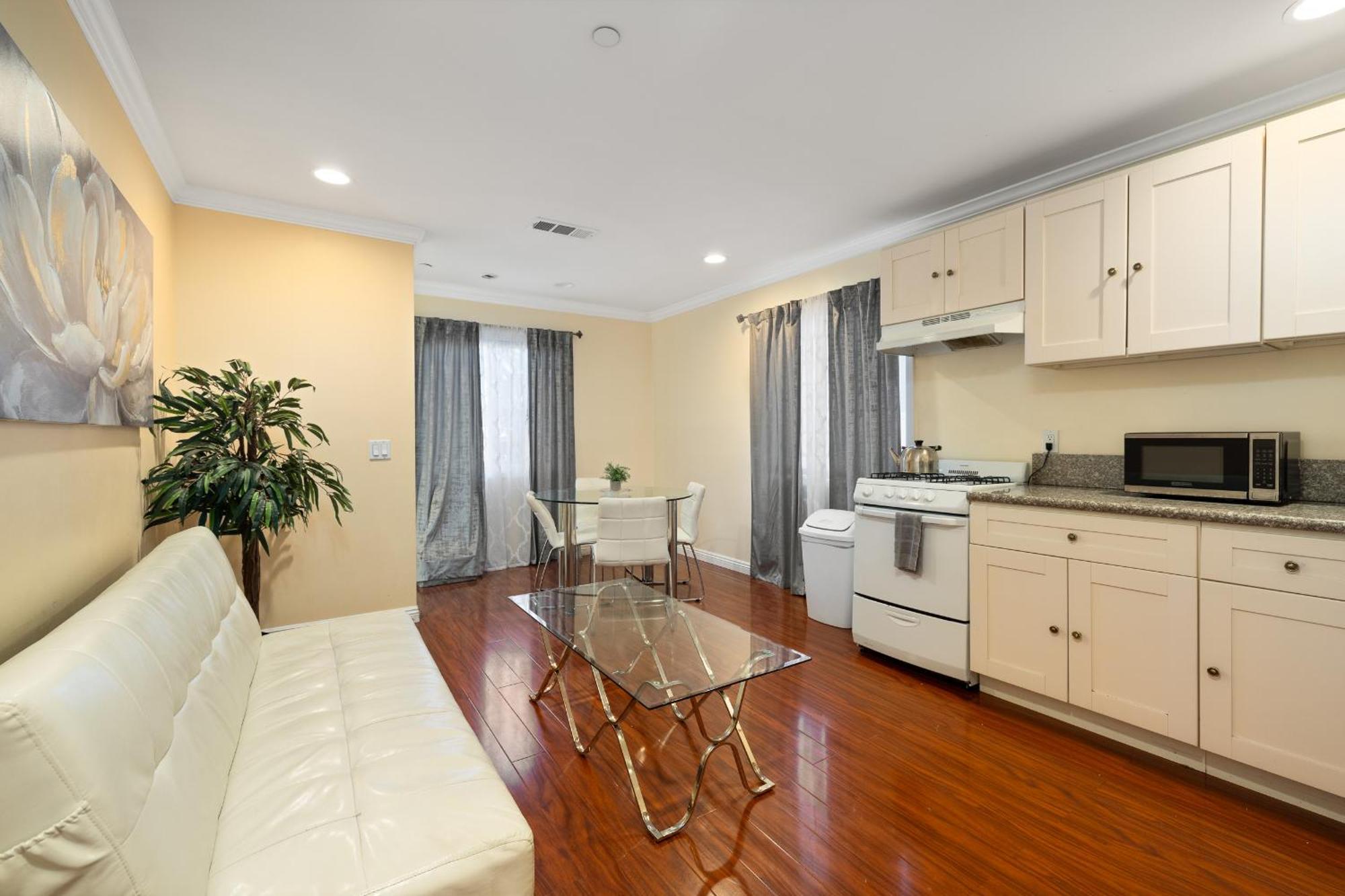 Luxe Living 3br Near La's Attractions Appartement *